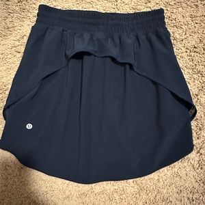 Lululemon hotty hot rise skirt